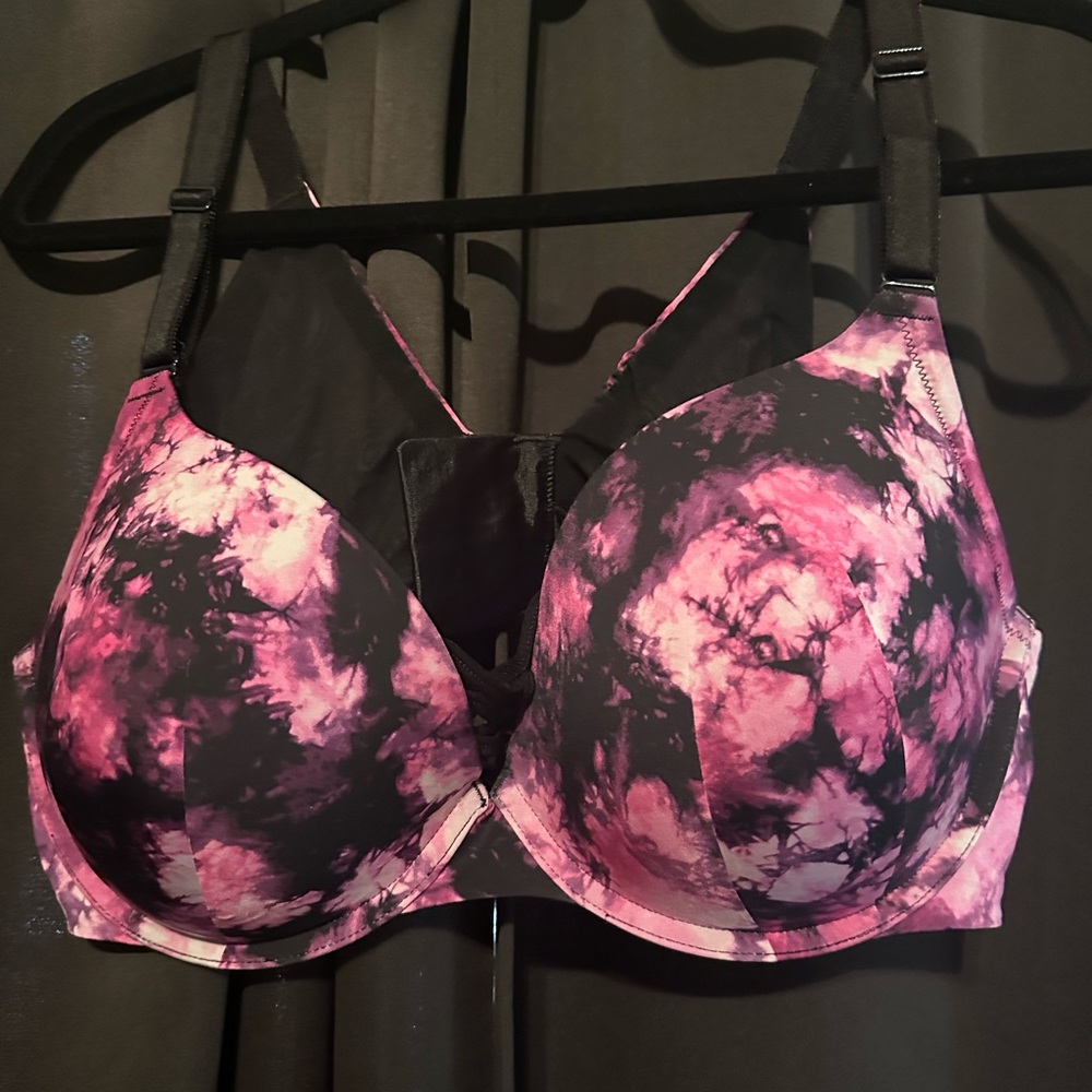 Torrid Curve 42DD Bra! Black/Pink/Magenta